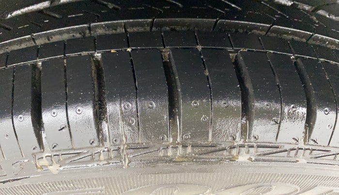 2019 Hyundai Grand i10 SPORTZ AT 1.2 KAPPA VTVT, Petrol, Automatic, 23,202 km, Left Rear Tyre Tread