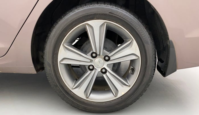 2019 Hyundai Verna 1.6 VTVT SX + AT, Petrol, Automatic, 18,314 km, Left Rear Wheel