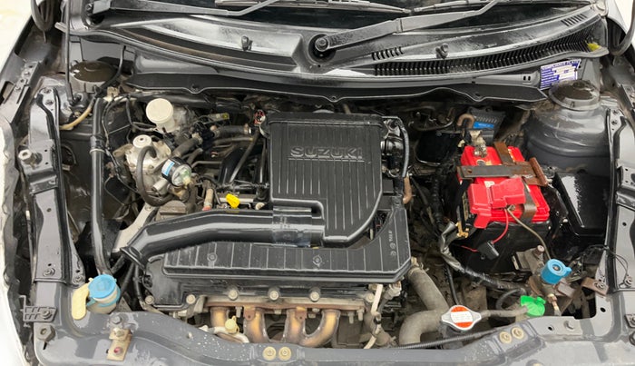2017 Maruti Swift LXI (O), CNG, Manual, 55,843 km, Engine View