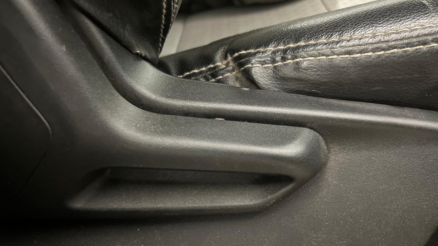 2021 Tata Tiago XZ PETROL, Petrol, Manual, 45,480 km, Driver Side Adjustment Panel