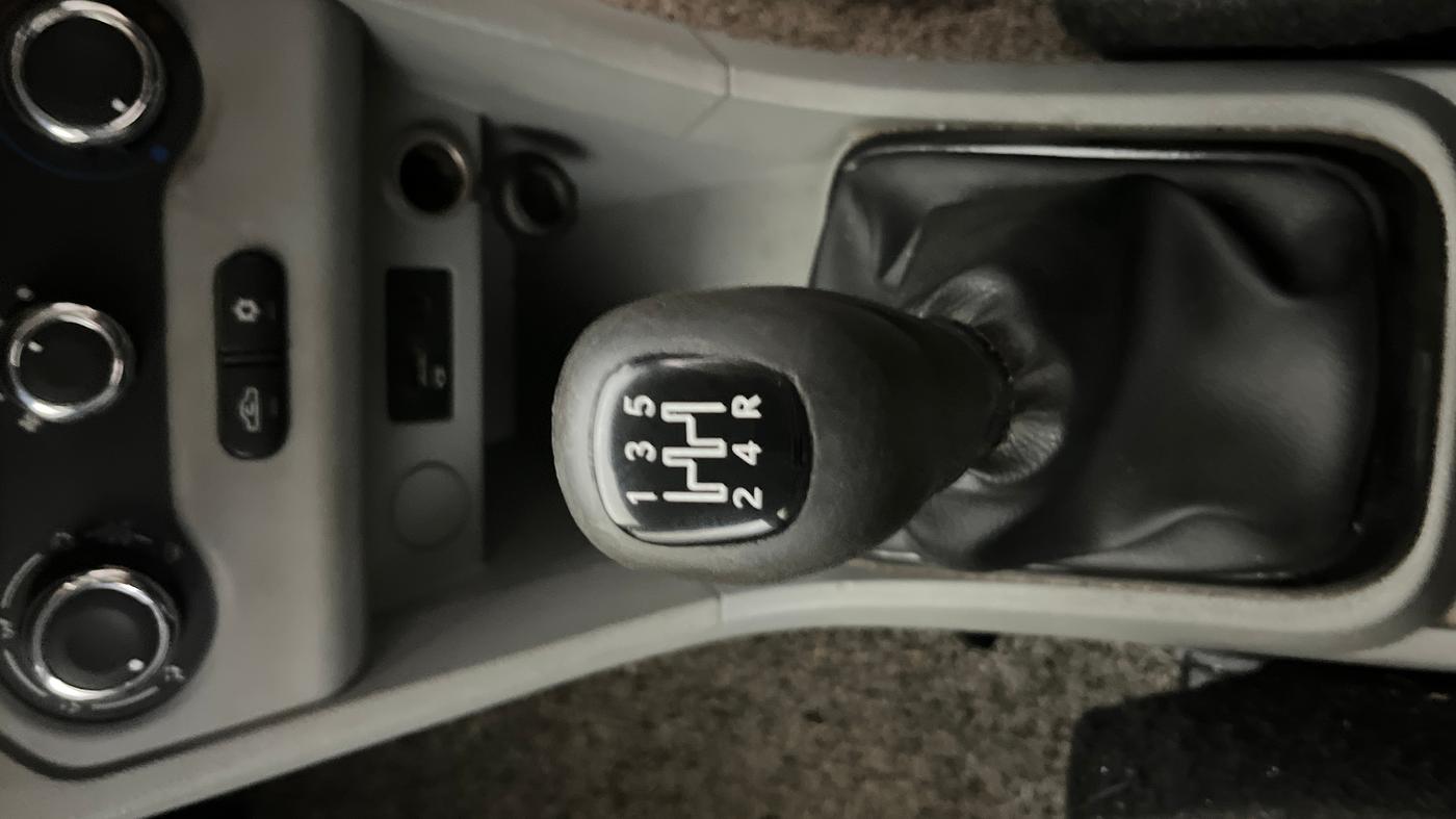 2021 Tata Tiago XZ PETROL, Petrol, Manual, 45,480 km, Gear Lever