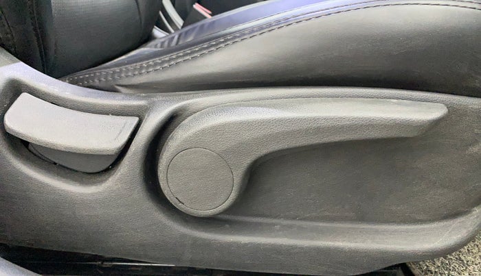 2020 Hyundai Verna SX 1.5 VTVT, Petrol, Manual, 78,881 km, Driver Side Adjustment Panel