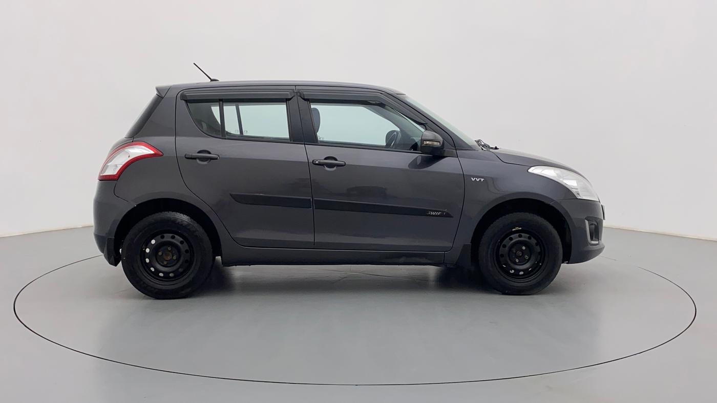 2017 Maruti Swift VXI OPT, Petrol, Manual, 67,348 km, Right Side View
