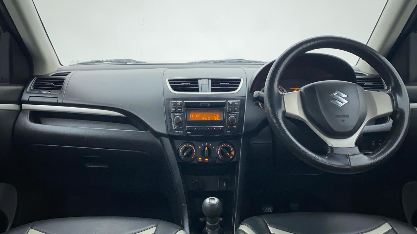 2017 Maruti Swift VXI OPT, Petrol, Manual, 67,348 km, Dashboard