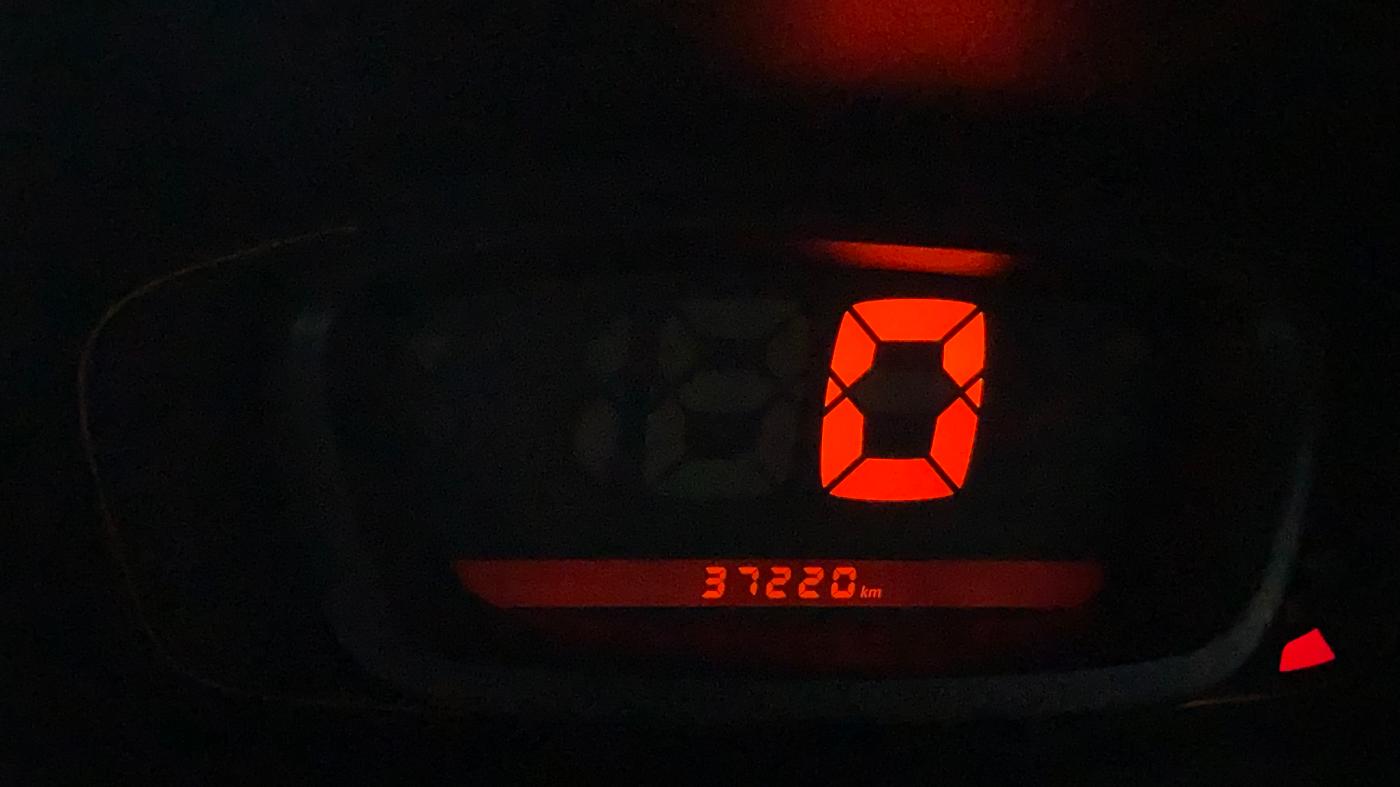 2016 Renault Kwid RXT 0.8, Petrol, Manual, 37,216 km, Odometer Image