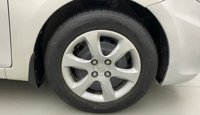 2012 Hyundai Verna FLUIDIC 1.6 VTVT EX, Petrol, Manual, 78,912 km, Right Front Wheel