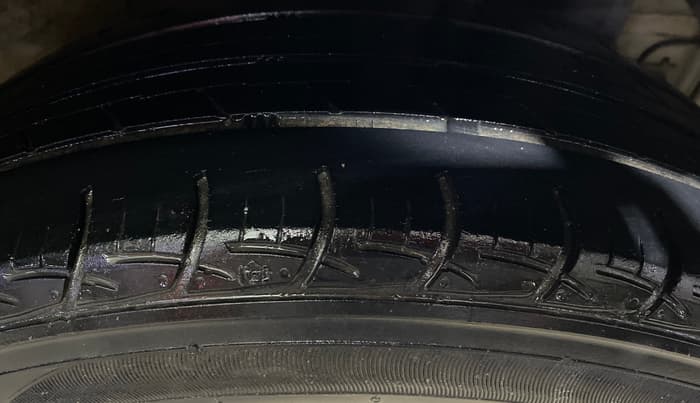 2019 Hyundai Elite i20 SPORTZ PLUS  1.2 CVT, Petrol, Automatic, 36,103 km, Left Rear Tyre Tread