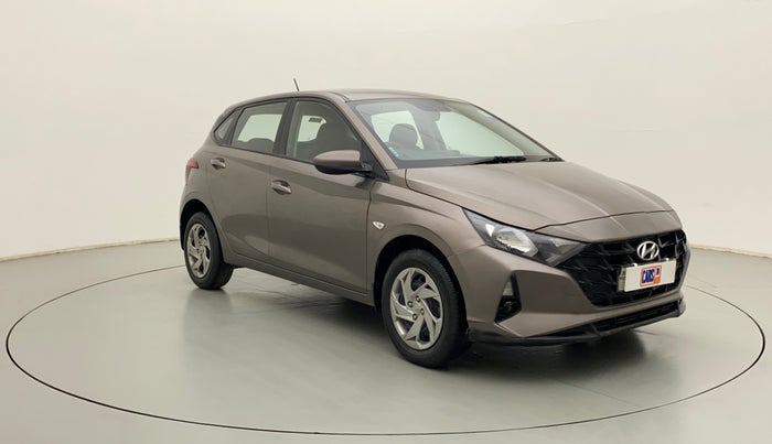 2021 Hyundai NEW I20 MAGNA 1.2 MT, Petrol, Manual, 32,834 km, Right Front Diagonal