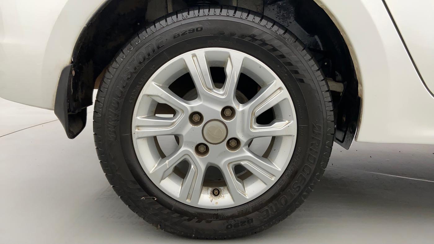 2019 Tata TIGOR REVOTORQ XZ+, Diesel, Manual, 59,701 km, Right Rear Wheel