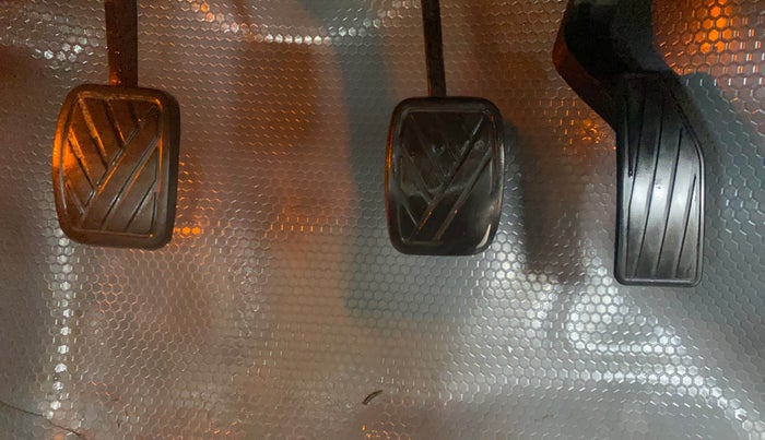 2016 Maruti Celerio VXI, Petrol, Manual, 87,893 km, Pedals