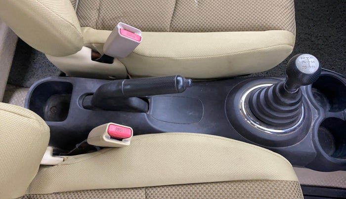 2013 Honda Brio VX MT, Petrol, Manual, 67,939 km, Gear Lever