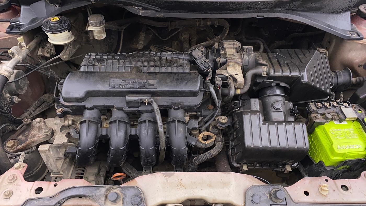 2013 Honda Brio VX MT, Petrol, Manual, 67,993 km, Engine View