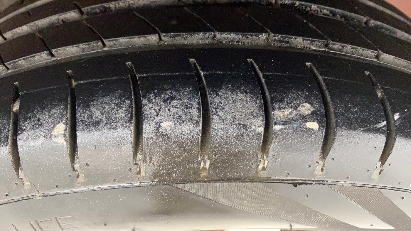 2013 Honda Brio VX MT, Petrol, Manual, 67,993 km, Left Rear Tyre Tread