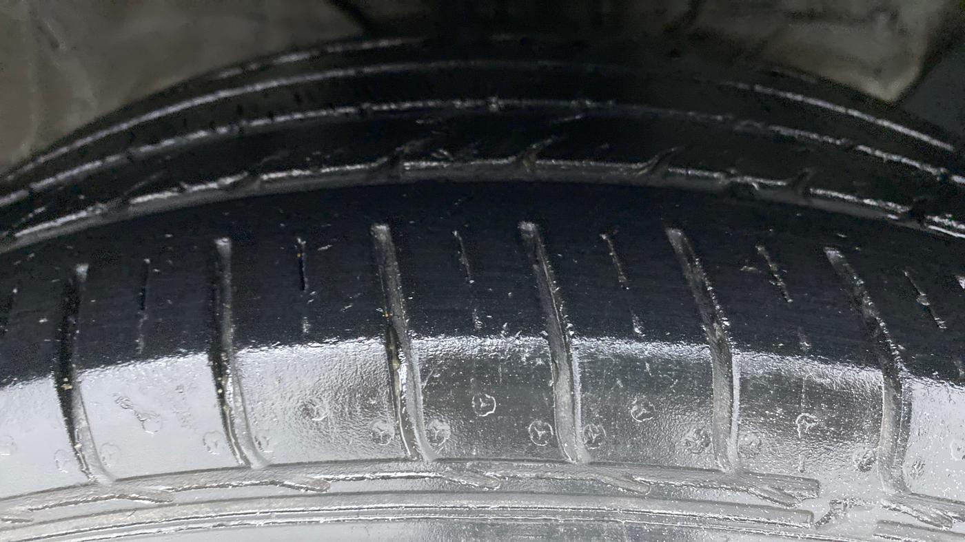 2016 Hyundai Creta 1.6 S, Petrol, Manual, 57,449 km, Right Front Tyre Tread
