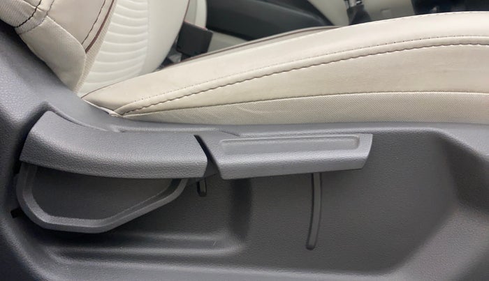 2024 Hyundai AURA SX PLUS 1.2 AMT, Petrol, Automatic, 12,164 km, Driver Side Adjustment Panel