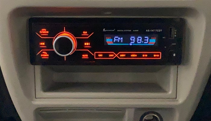 2019 Maruti Eeco 5 STR WITH A/C+HTR, Petrol, Manual, 24,968 km, Infotainment System