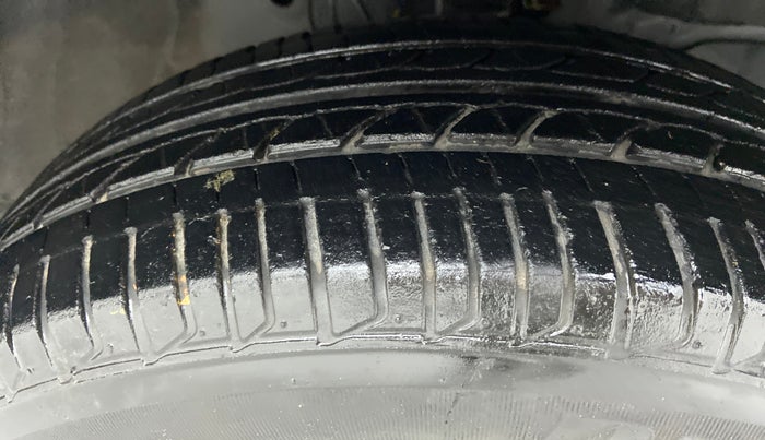 2018 Honda Jazz 1.2 SV MT, Petrol, Manual, 24,204 km, Right Front Tyre Tread