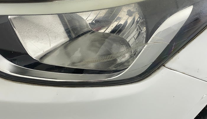 2015 Hyundai Elite i20 MAGNA 1.2, Petrol, Manual, 66,203 km, Left headlight - Minor scratches