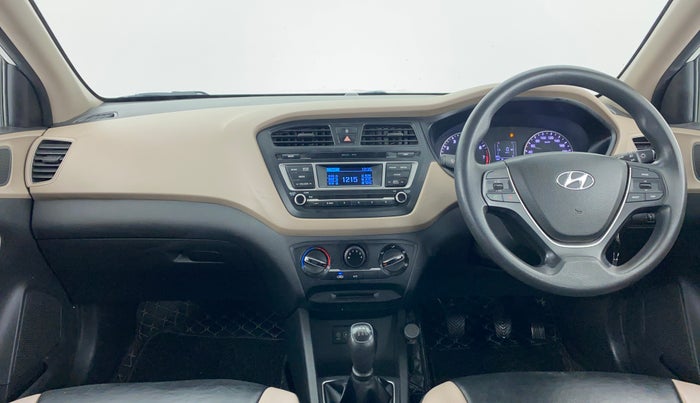 2015 Hyundai Elite i20 MAGNA 1.2, Petrol, Manual, 66,203 km, Dashboard