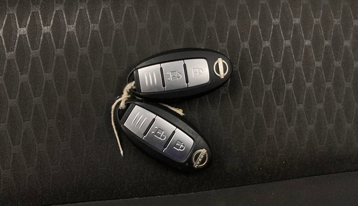 2021 Nissan MAGNITE XV TURBO CVT, Petrol, Automatic, 33,105 km, Key Close Up