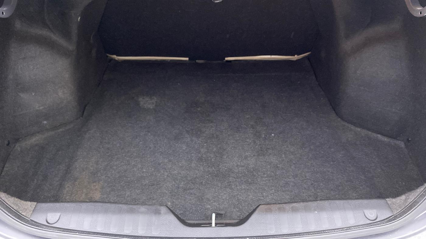2017 Maruti Ciaz ZETA 1.4 VVT, Petrol, Manual, 50,475 km, Boot Inside