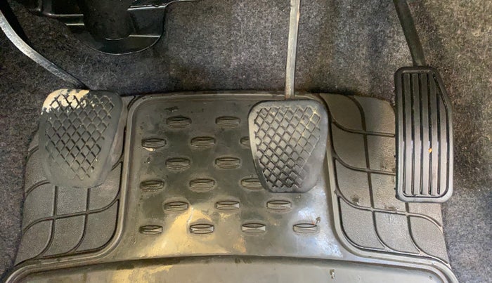 2014 Honda Amaze 1.2L I-VTEC S, Petrol, Manual, 31,379 km, Pedals