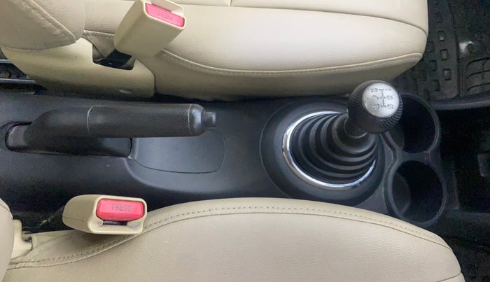 2014 Honda Amaze 1.2L I-VTEC S, Petrol, Manual, 31,379 km, Gear Lever