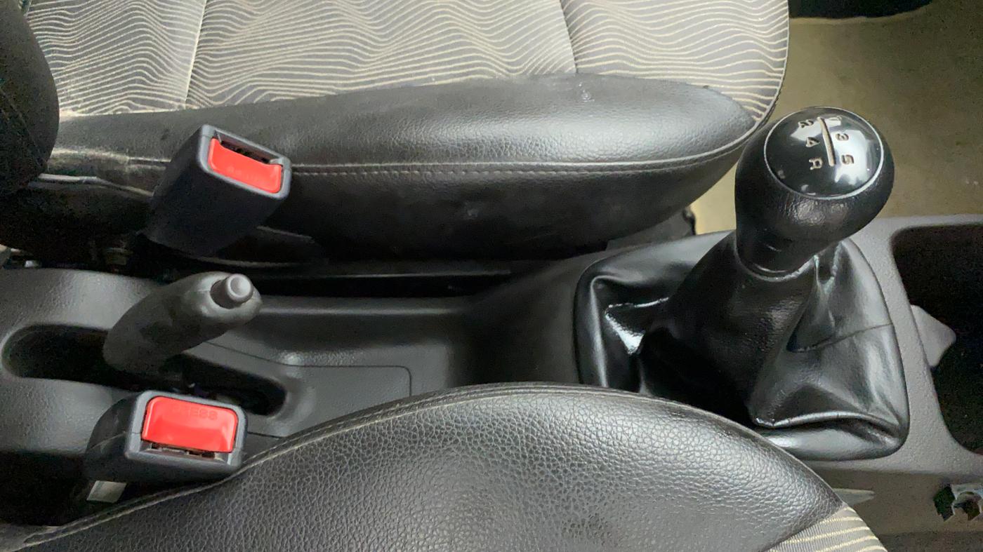 2011 Hyundai Eon ERA, Petrol, Manual, 17,080 km, Gear Lever