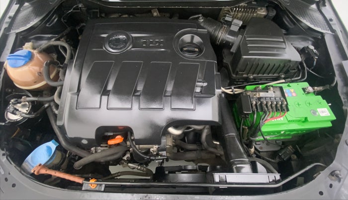 2012 Skoda Rapid AMBITION 1.6 TDI MT, Diesel, Manual, 63,846 km, Open Bonet