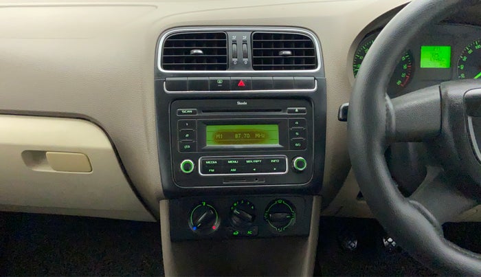 2012 Skoda Rapid AMBITION 1.6 TDI MT, Diesel, Manual, 63,846 km, Air Conditioner
