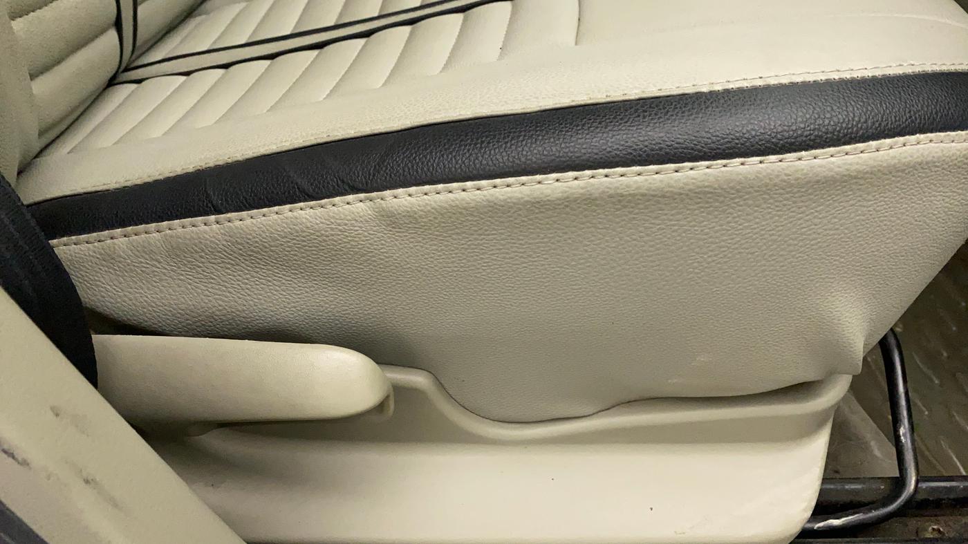2014 Maruti Celerio VXI AMT, Petrol, Automatic, 48,363 km, Driver Side Adjustment Panel