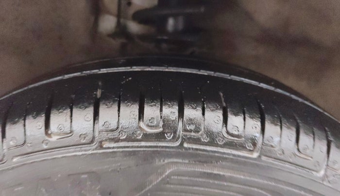 2018 Maruti Alto K10 VXI (O) AMT, Petrol, Automatic, 68,334 km, Right Front Tyre Tread