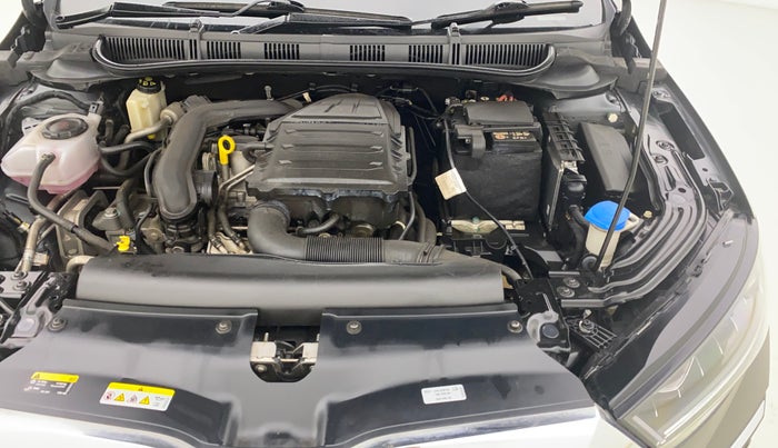 2023 Skoda SLAVIA STYLE 1.0L TSI MT, Petrol, Manual, 33,549 km, Engine View - Left