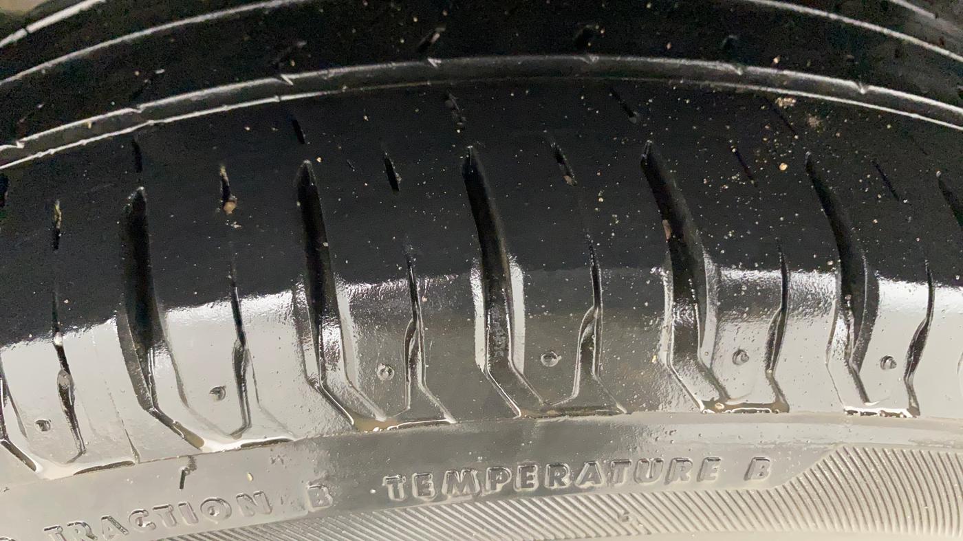 2024 Maruti Dzire ZXI Plus, Petrol, Manual, 48,081 km, Right Rear Tyre Tread