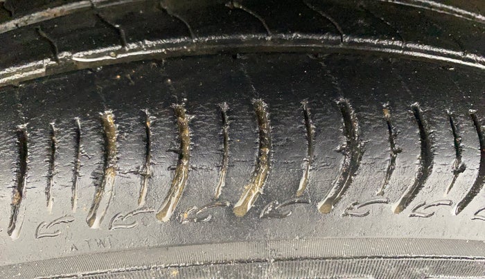 2021 Maruti S PRESSO VXI+, Petrol, Manual, 42,936 km, Left Front Tyre Tread