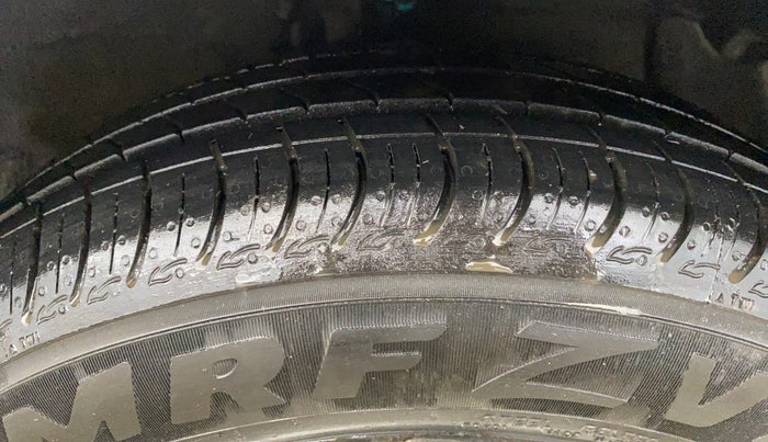 2015 Hyundai Xcent S 1.2, Petrol, Manual, 37,063 km, Right Front Tyre Tread