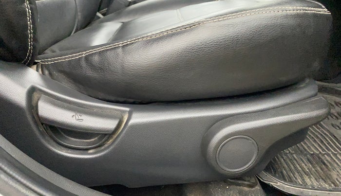 2015 Hyundai Xcent S 1.2, Petrol, Manual, 37,063 km, Driver Side Adjustment Panel