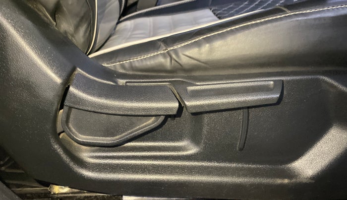 2024 Hyundai EXTER EX 1.2 MT, Petrol, Manual, 83,039 km, Driver Side Adjustment Panel