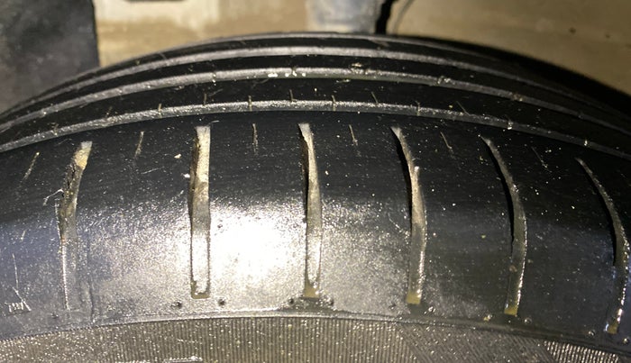 2024 Hyundai EXTER EX 1.2 MT, Petrol, Manual, 83,039 km, Left Front Tyre Tread