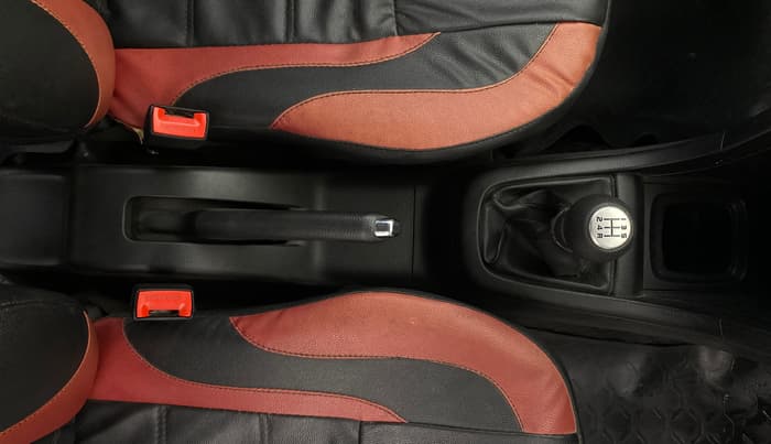 2017 Maruti Swift VXI, Petrol, Manual, 29,558 km, Gear Lever