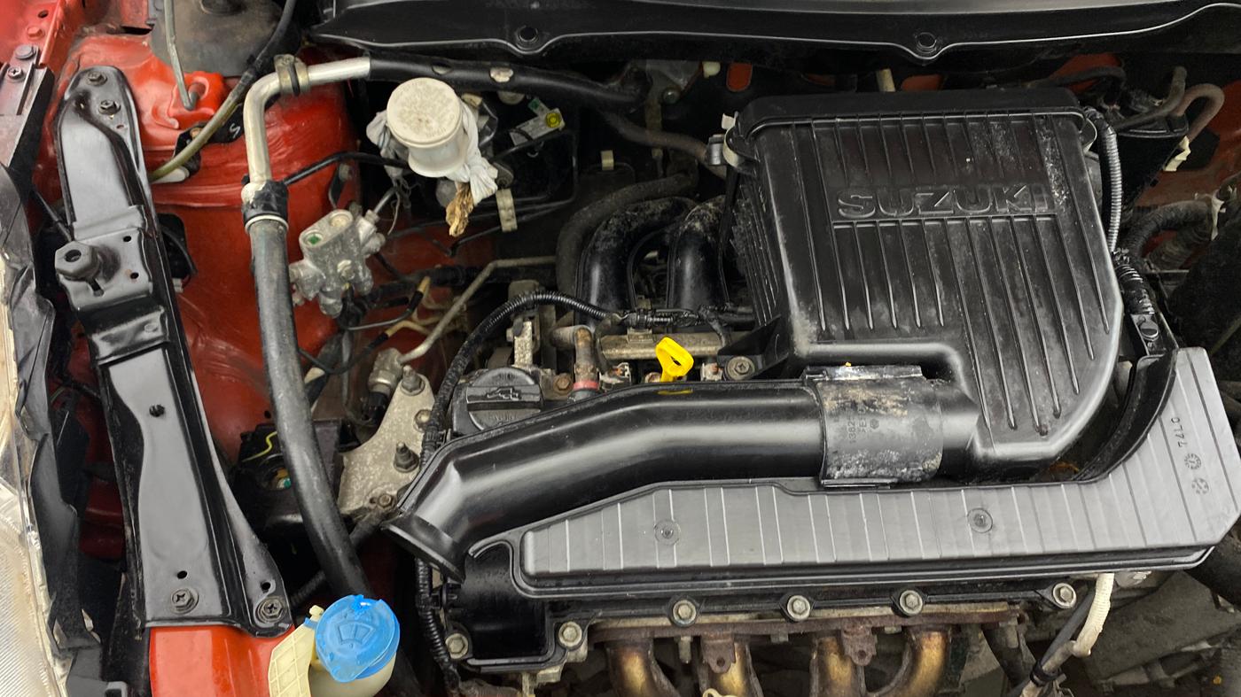 2017 Maruti Swift VXI, Petrol, Manual, 29,558 km, Engine View - Right