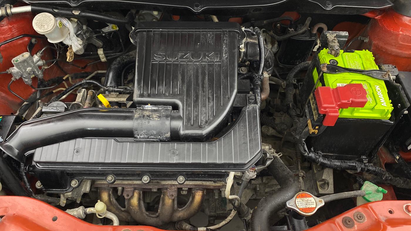 2017 Maruti Swift VXI, Petrol, Manual, 29,558 km, Engine View