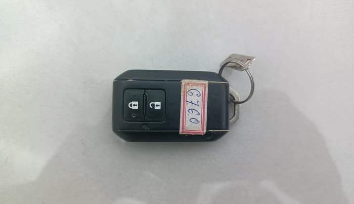 2018 Maruti Swift ZXI PLUS, Petrol, Manual, 58,592 km, Key Close Up