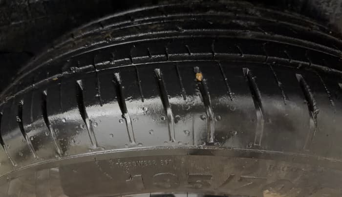 2023 Tata PUNCH PURE MT, Petrol, Manual, 12,904 km, Left Rear Tyre Tread