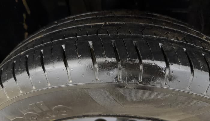 2023 Tata PUNCH PURE MT, Petrol, Manual, 12,904 km, Right Front Tyre Tread