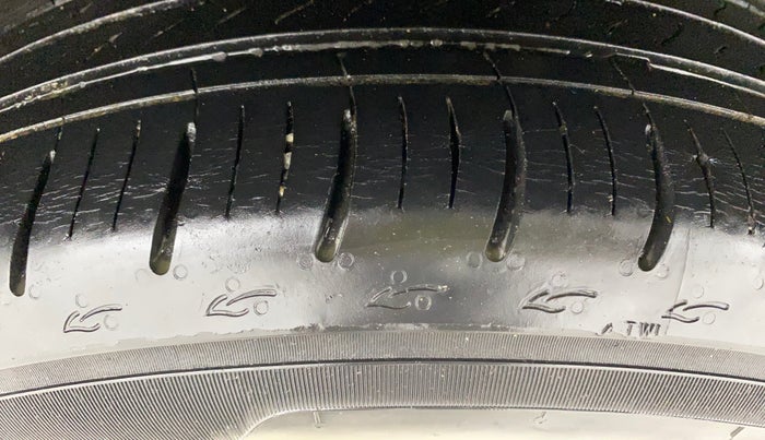 2020 Honda City 1.5L I-VTEC V MT 5TH GEN, Petrol, Manual, 24,274 km, Left Rear Tyre Tread
