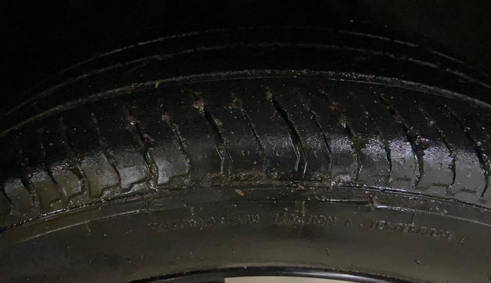 2023 Nissan MAGNITE XV PREMIUM TURBO (O) CVT, Petrol, Automatic, 39,099 km, Right Front Tyre Tread