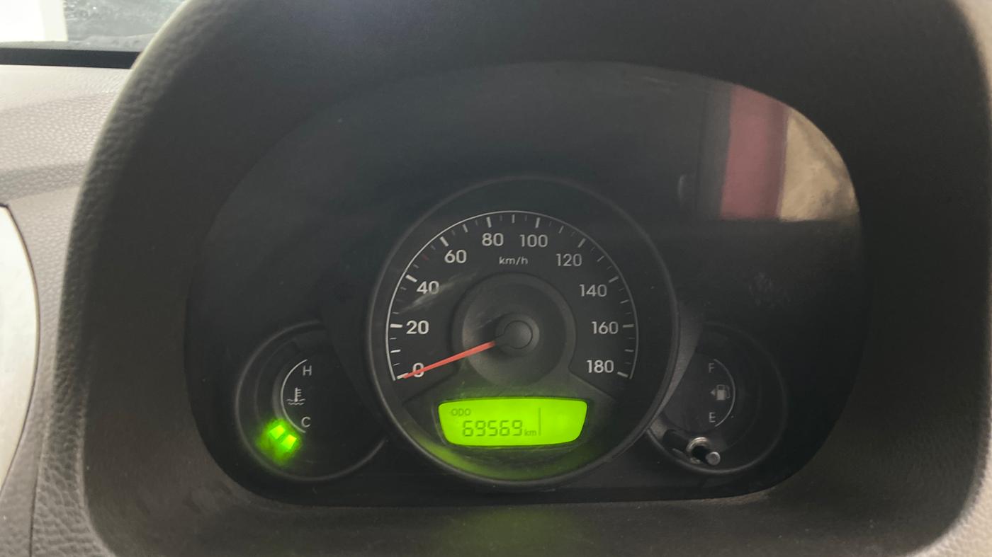 2018 Hyundai Eon ERA +, CNG, Manual, 69,568 km, Odometer Image