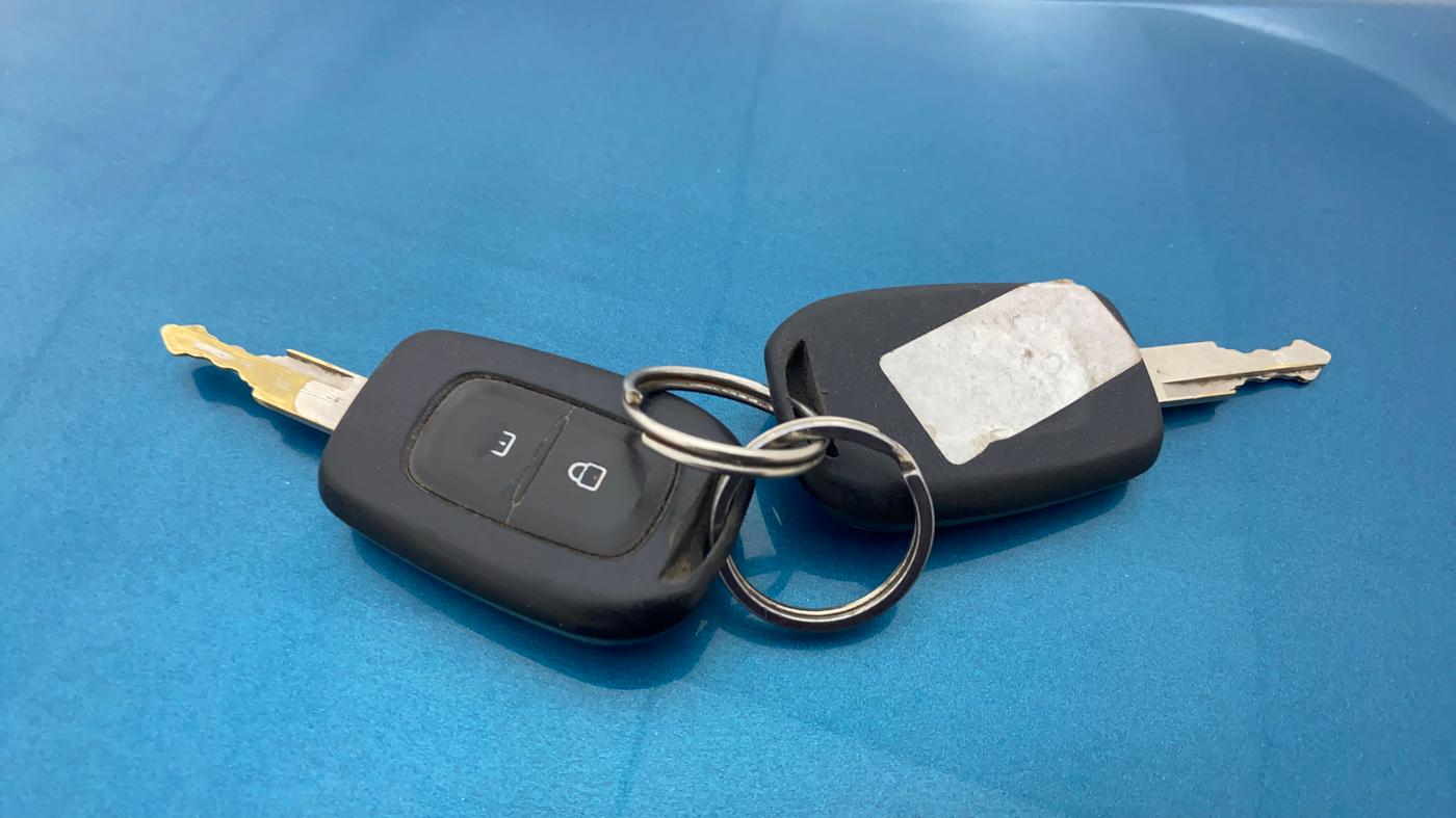 2021 Renault Kwid NEOTECH RXL 1.0 MT, CNG, Manual, 50,989 km, Key Close Up