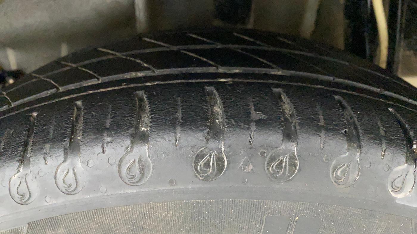 2021 Tata TIGOR Revotron XE, CNG, Manual, 39,845 km, Left Rear Tyre Tread